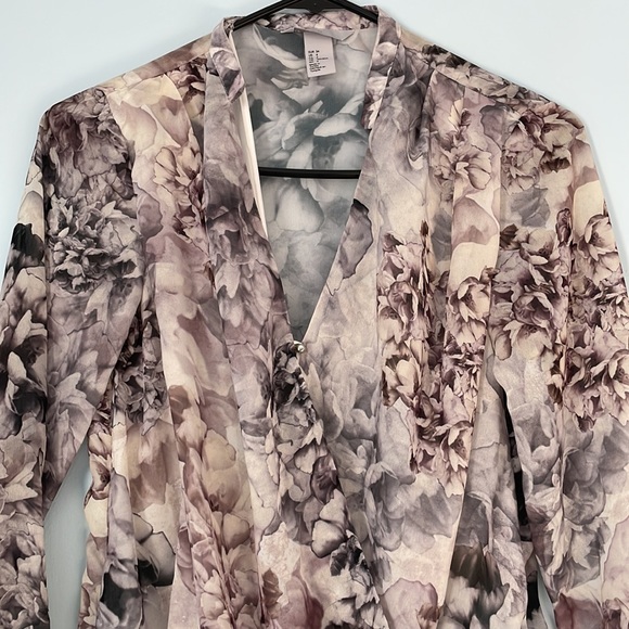 Long sleeve blouse - Picture 2 of 4